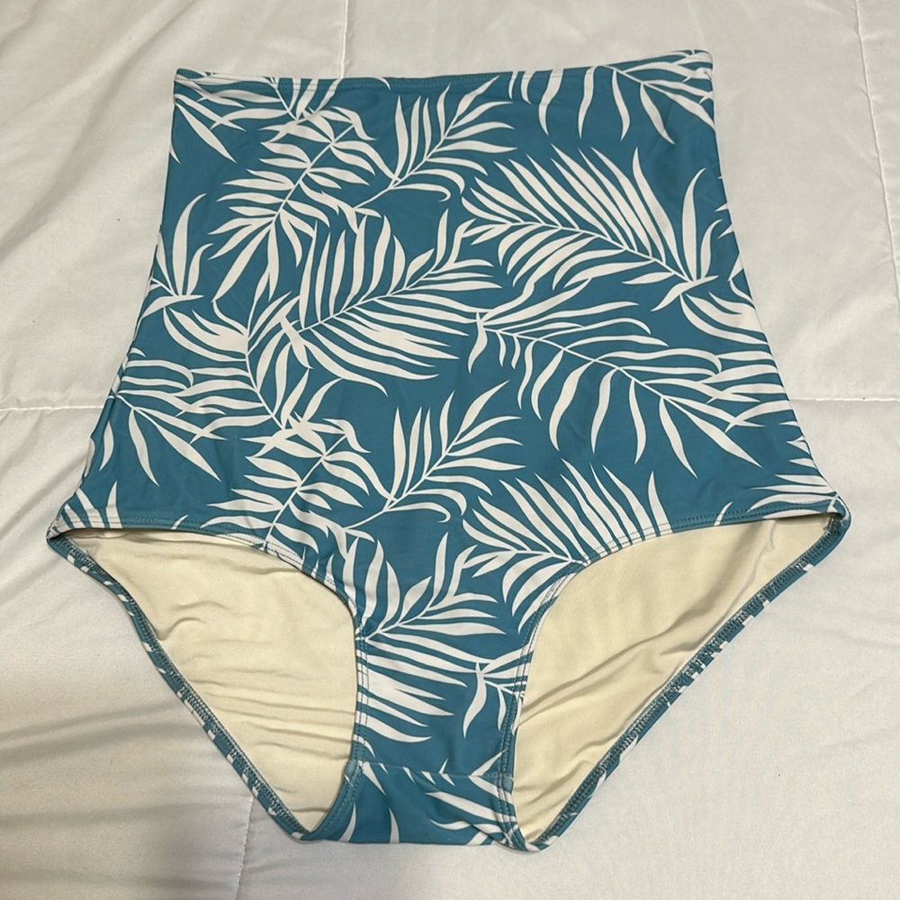 June Loop High Rise - image 1